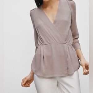 Aritzia Babaton Alexander Blouse Size XS